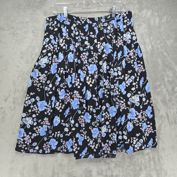 Talbots Women's Black A-Line Skirt with Blue and Pink Floral Design Sz 12 - Picture 2 of 7